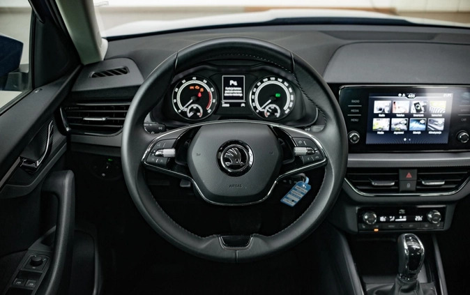 Skoda Kamiq cena 89900 przebieg: 20566, rok produkcji 2022 z Krasnystaw małe 301